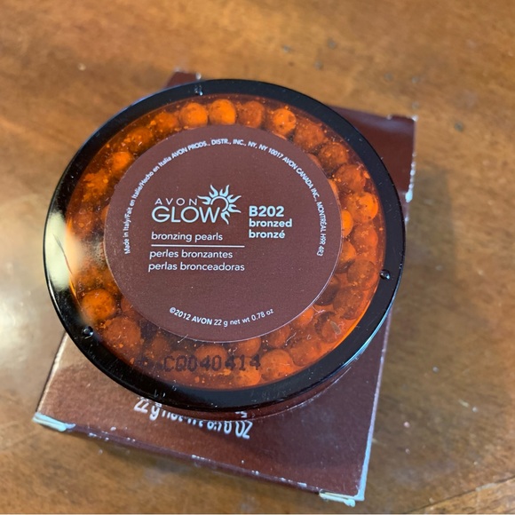 Avon Glow Bronzing Pearls Bronzed - Picture 5 of 10